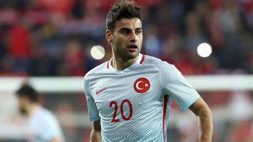 deniz-türüç-kimdir