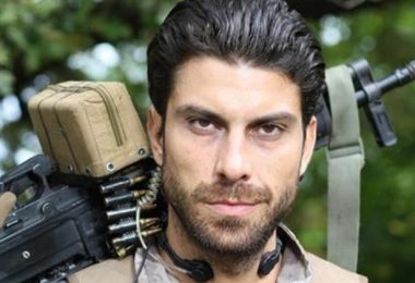 Armağan Oğuz Kimdir