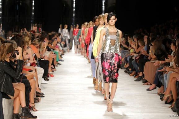 Moda Nedir? Modaya Uymak veya Modası Geçmek
