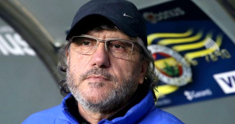 Mustafa Reşit Akçay Kimdir?